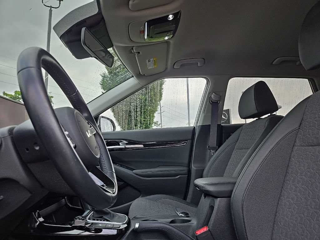 Certified 2024 Kia Seltos S AWD/4WD image 33