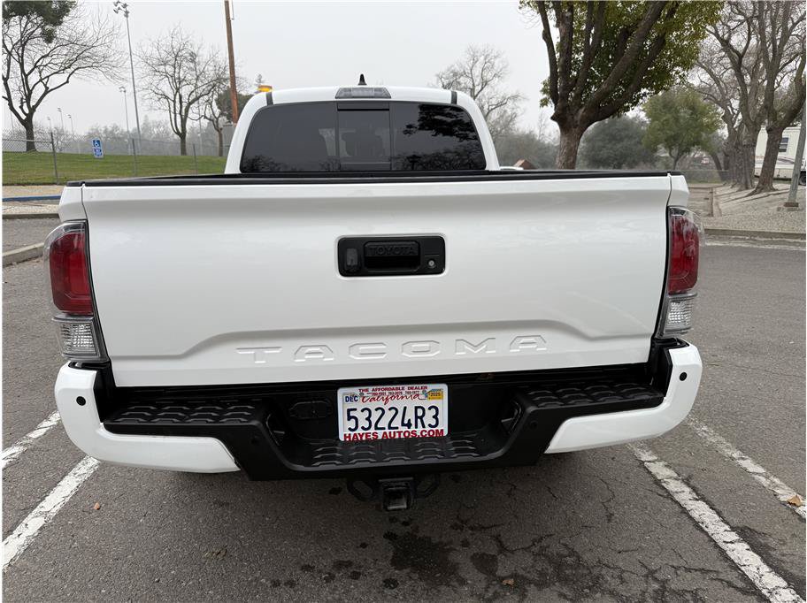 Used 2023 Toyota Tacoma TRD Sport w/ Advanced Technology Package AWD/4WD image 6