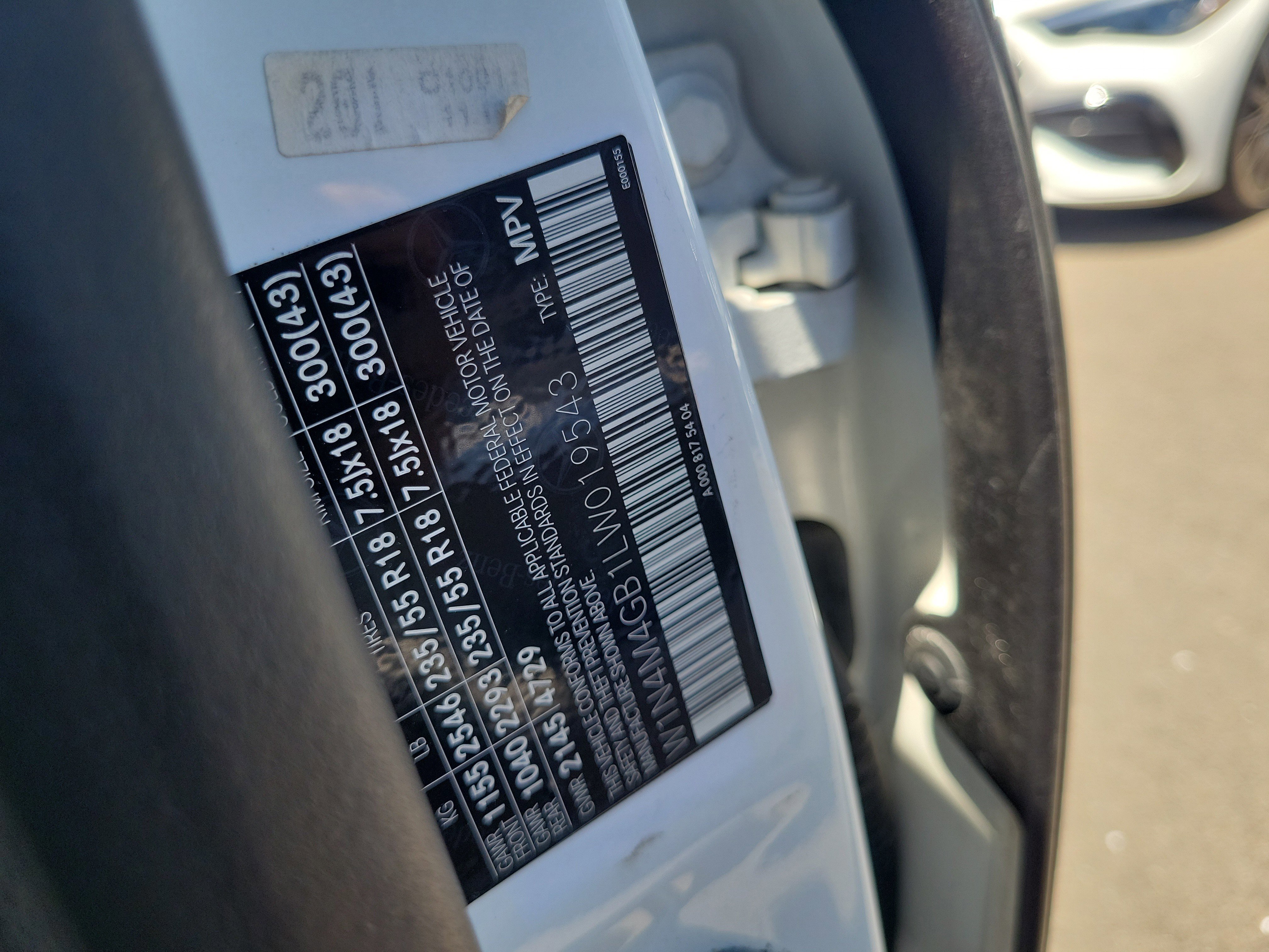 Used 2020 Mercedes-Benz GLB 250 image 28