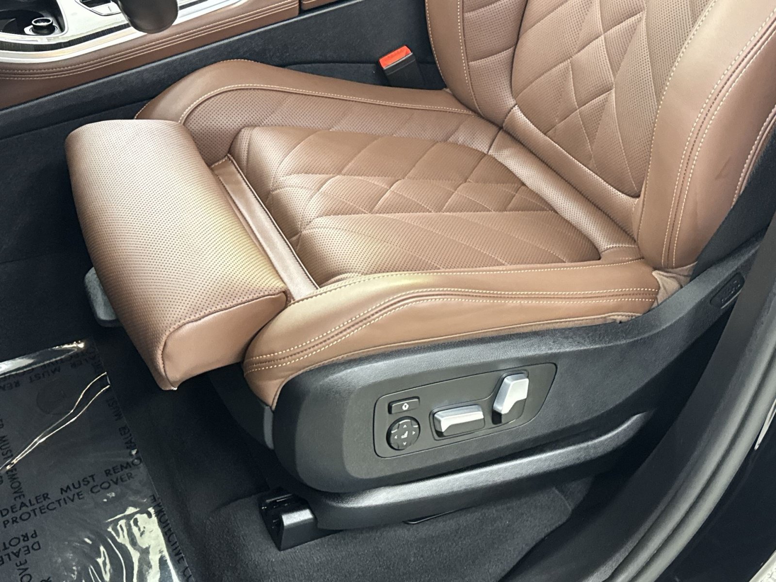 Used 2024 BMW X5 xDrive40i w/ M Sport Package AWD/4WD image 26