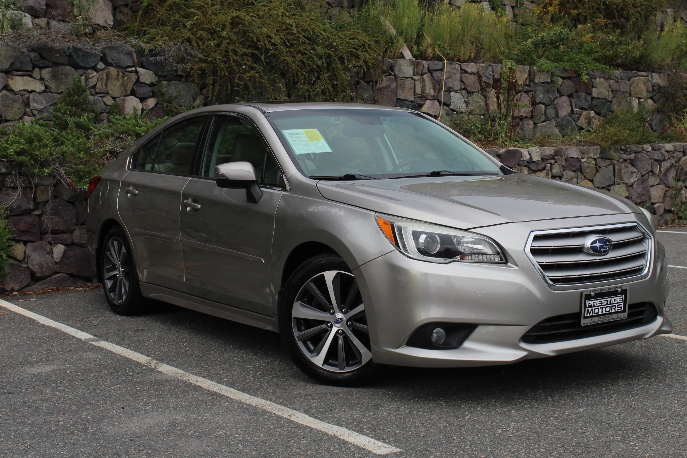 Used 2016 Subaru Legacy 3.6R Limited AWD/4WD image 4