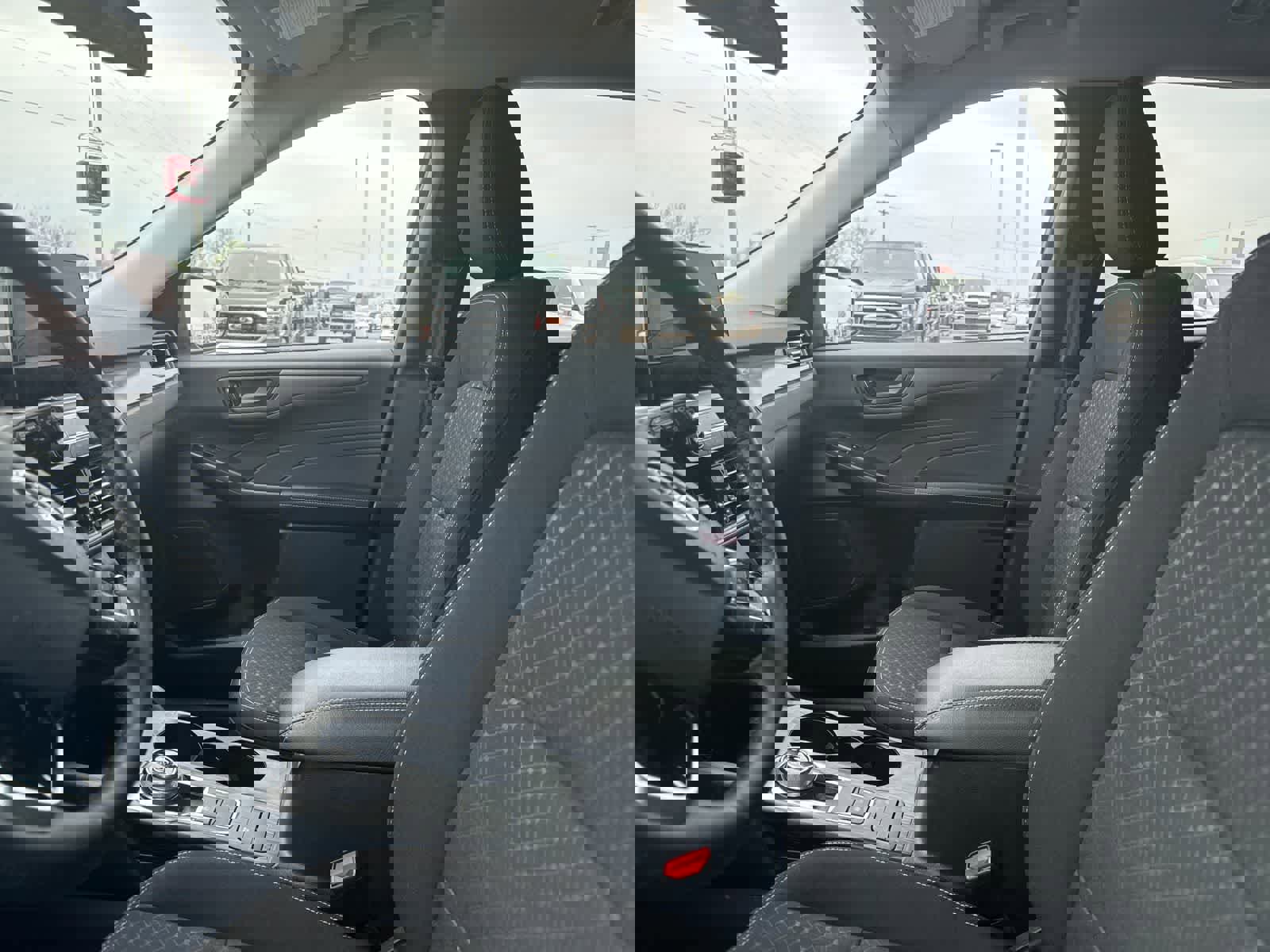 Used 2024 Ford Escape Active AWD/4WD image 30