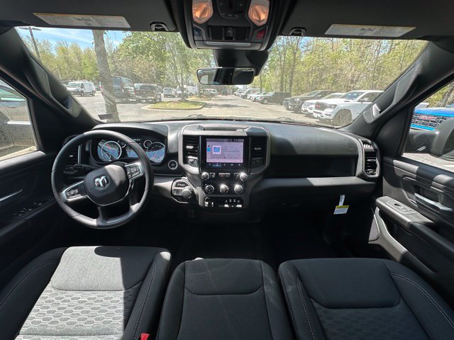 New 2026 RAM 1500 Express AWD/4WD image 2