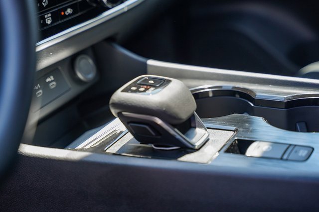 New 2026 Nissan Rogue S image 23