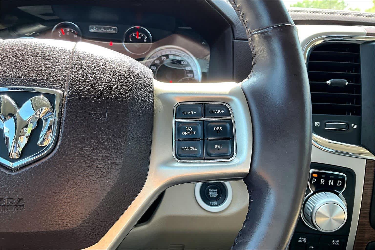 Used 2017 RAM 1500 Laramie w/ Convenience Group AWD/4WD image 22