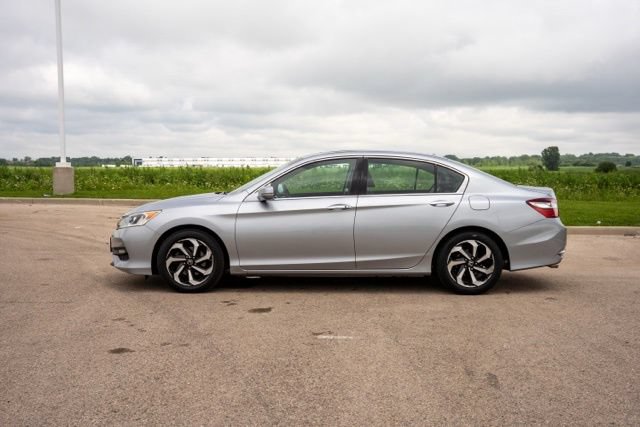 Used 2016 Honda Accord EX-L image 4
