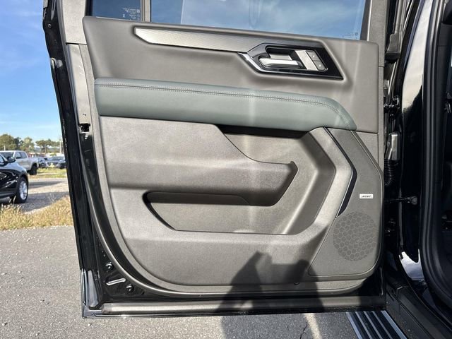 New 2026 GMC Yukon XL AT4 w/ AT4 Premium Package image 23