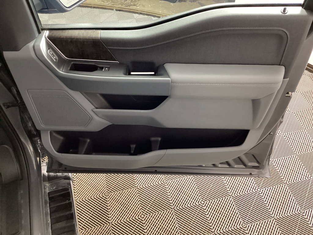 Used 2022 Ford F150 Lariat AWD/4WD image 10