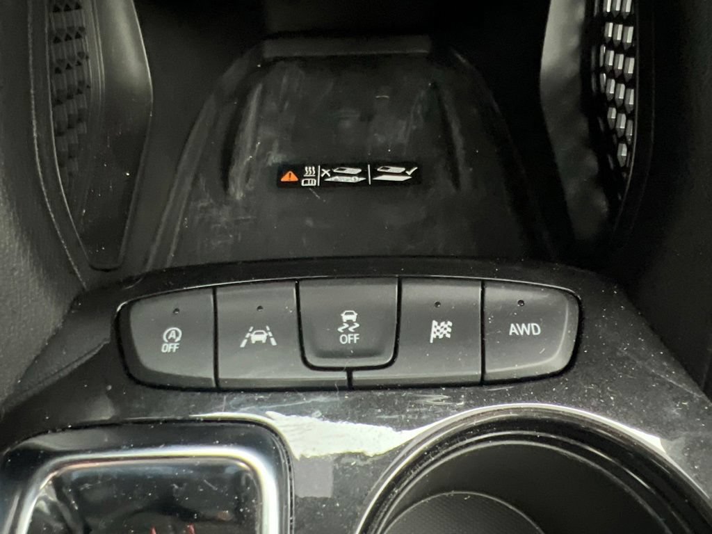 Used 2025 Chevrolet TrailBlazer RS w/ Convenience Package AWD/4WD image 19