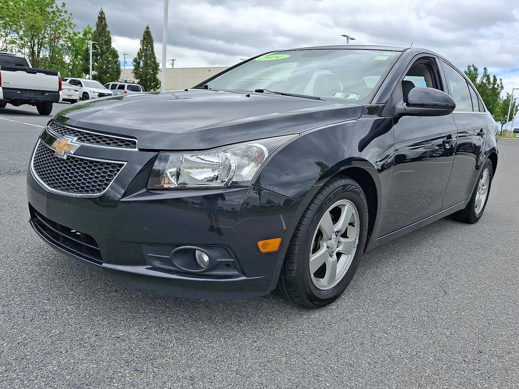 Used 2014 Chevrolet Cruze LT FWD image 4