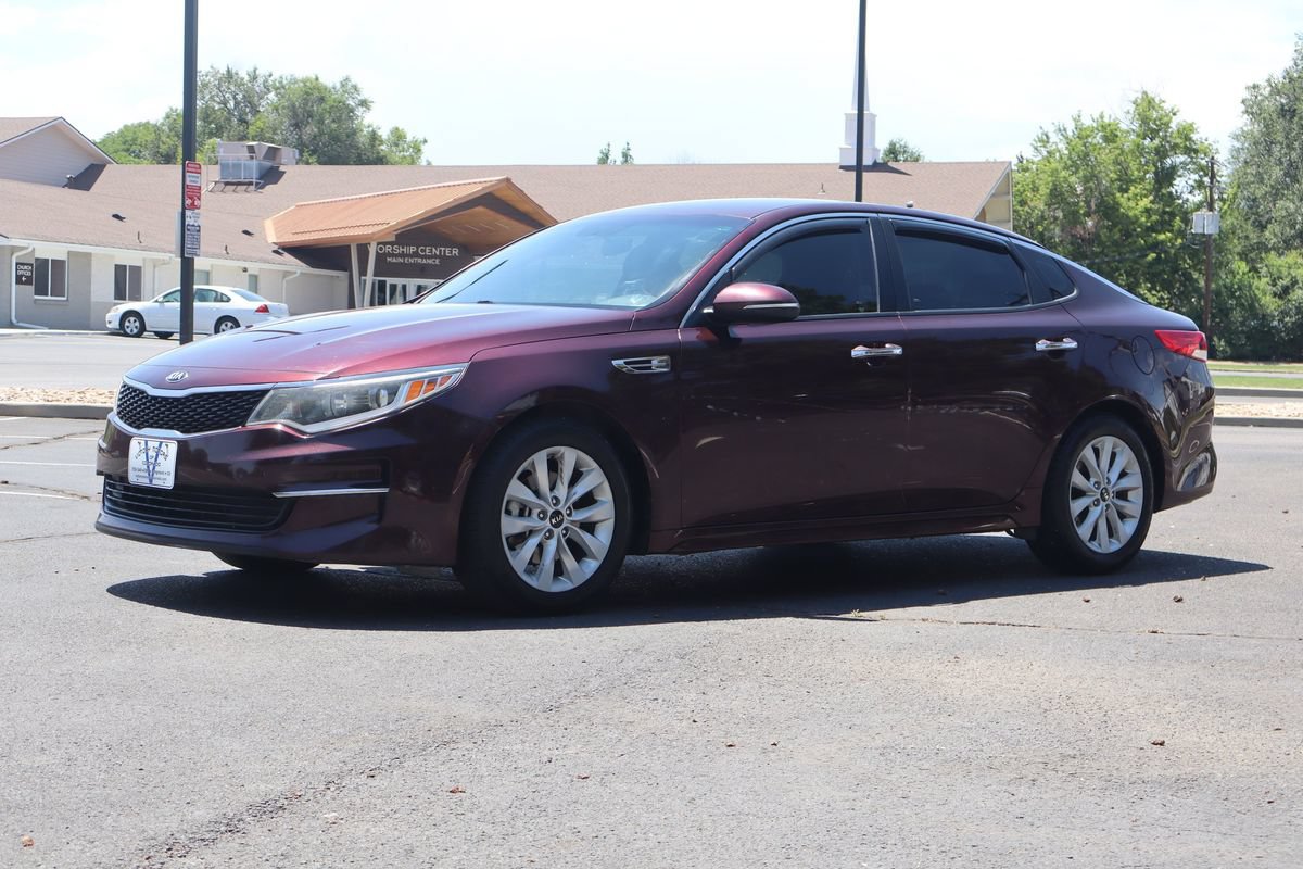 Used 2017 Kia Optima LX w/ Option Group 014 FWD image 11