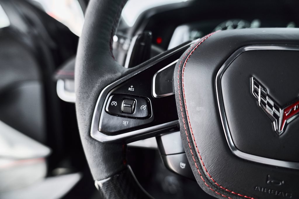 Used 2023 Chevrolet Corvette Z06 RWD image 21