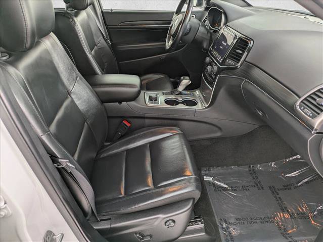Used 2021 Jeep Grand Cherokee Limited w/ Trailer Tow Group IV image 22