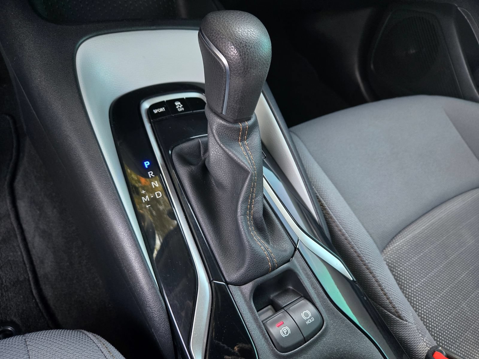 Used 2022 Toyota Corolla SE FWD image 18