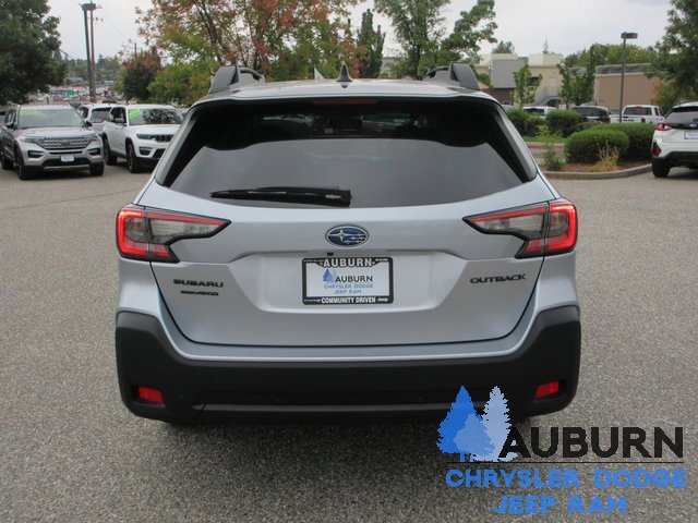 Used 2024 Subaru Outback Onyx Edition image 6