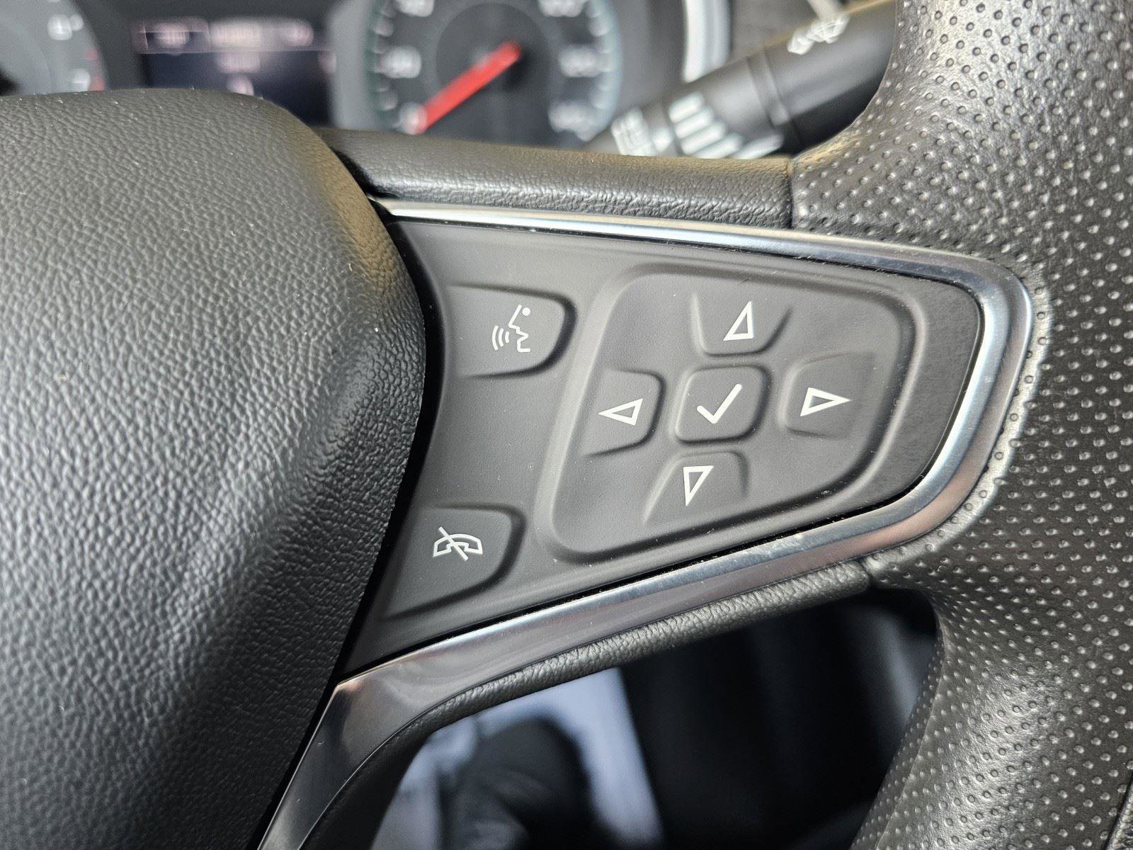 Used 2024 Chevrolet Malibu LT image 23