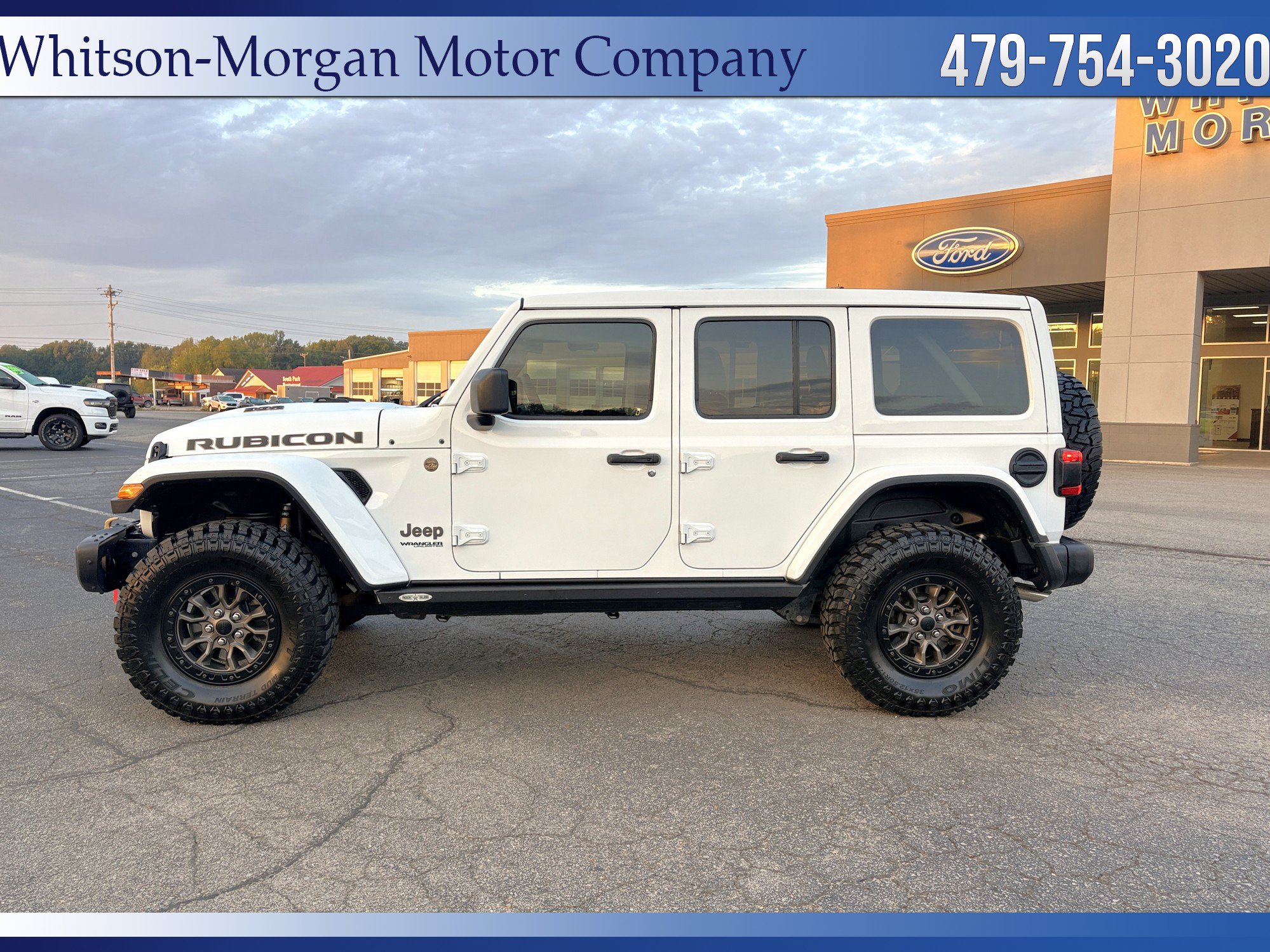 Used 2022 Jeep Wrangler Unlimited Rubicon w/ Trailer Tow Package AWD/4WD image 8