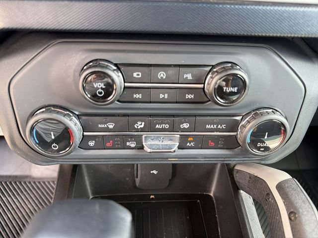 Used 2022 Ford Bronco Outer Banks AWD/4WD image 21