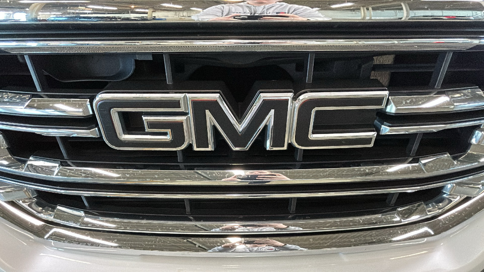 Used 2018 GMC Sierra 1500 SLT AWD/4WD image 10