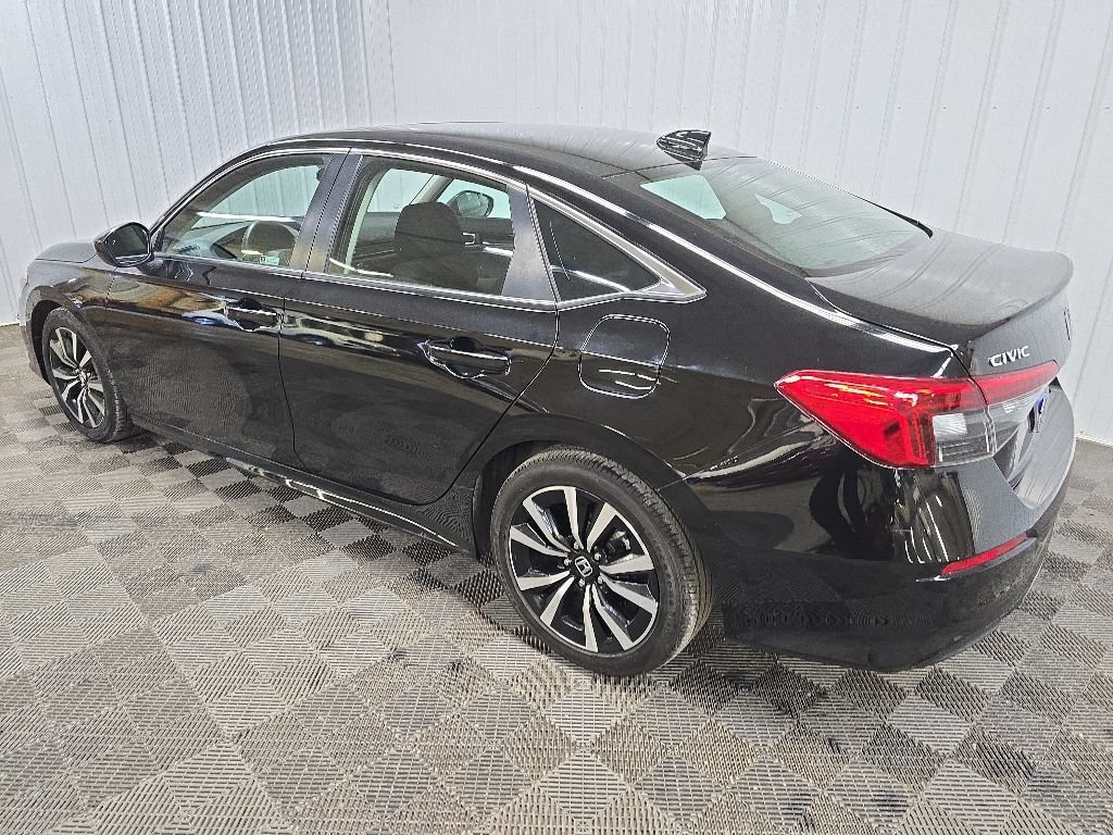 Used 2023 Honda Civic EX image 9