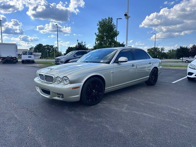 Used 2008 Jaguar XJ8 RWD image 5