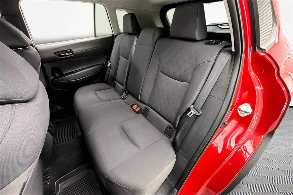 Used 2023 Toyota Corolla Cross LE image 26