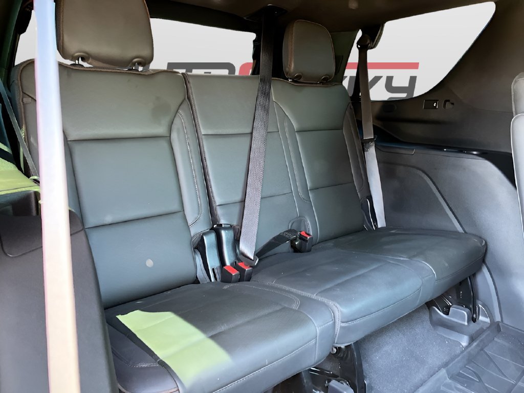 Used 2022 Chevrolet Tahoe High Country RWD image 28
