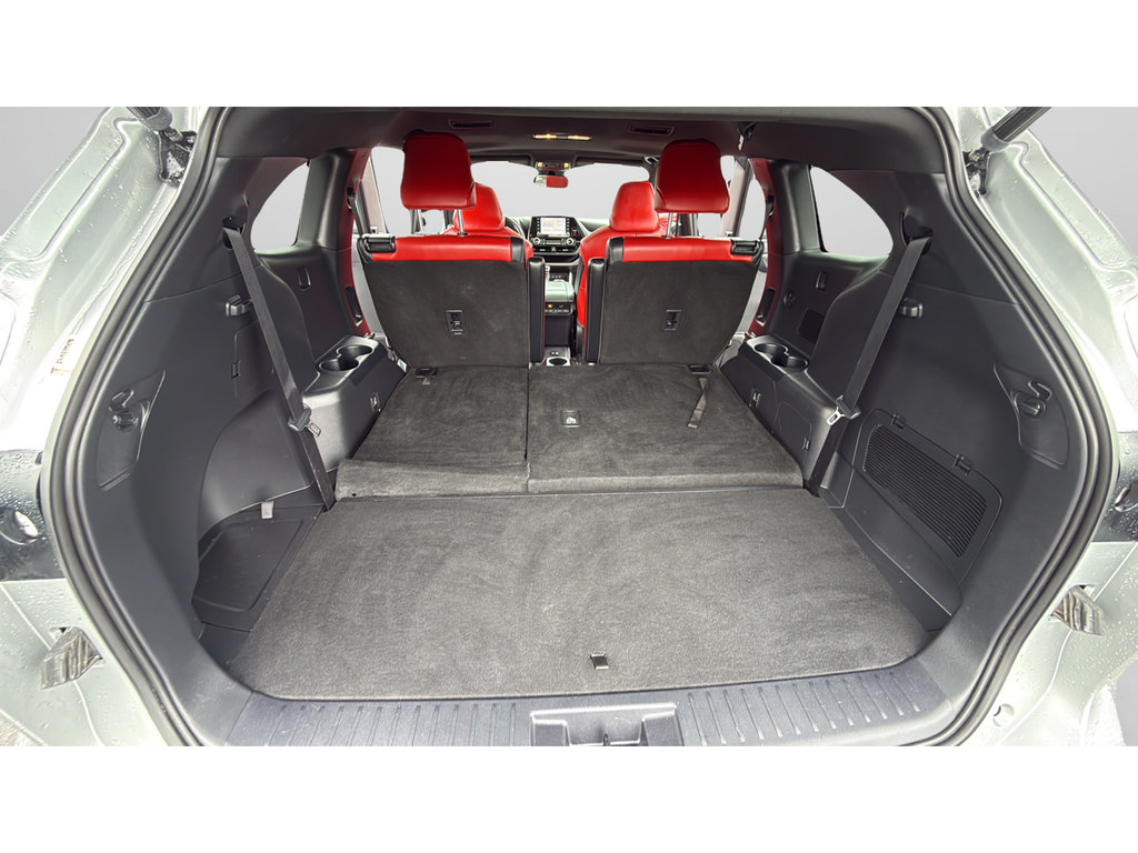 Used 2021 Toyota Highlander XSE AWD/4WD image 28