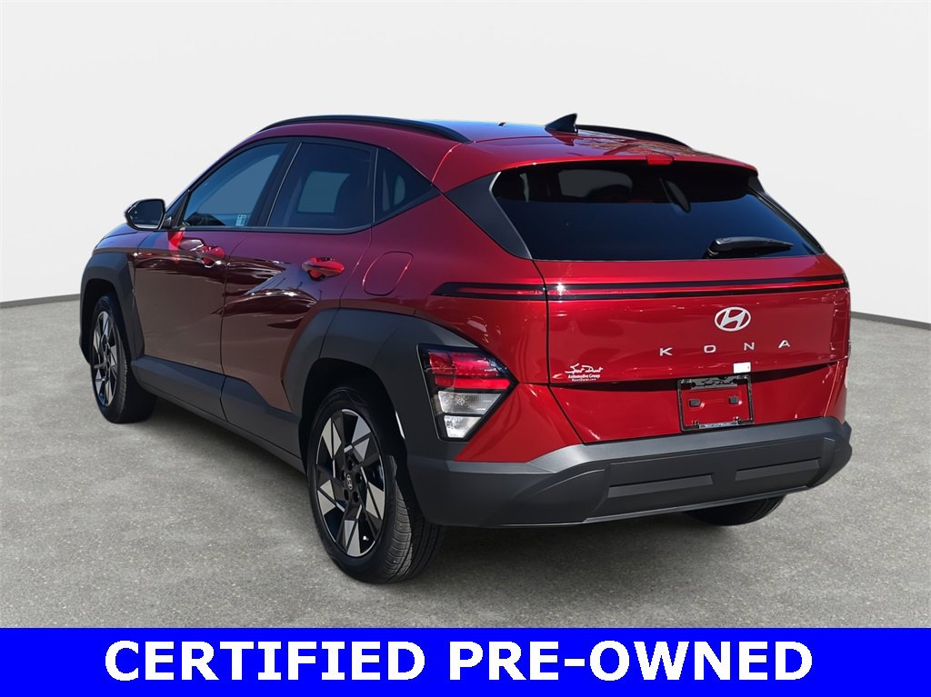 Certified 2025 Hyundai Kona SEL image 7