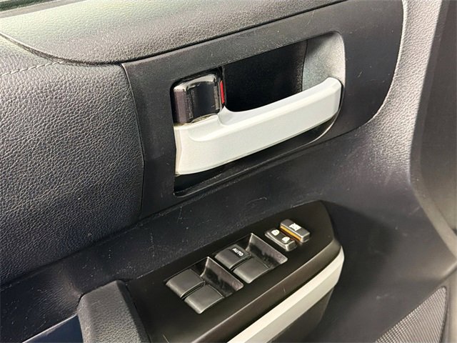 Used 2017 Toyota Tundra SR image 16
