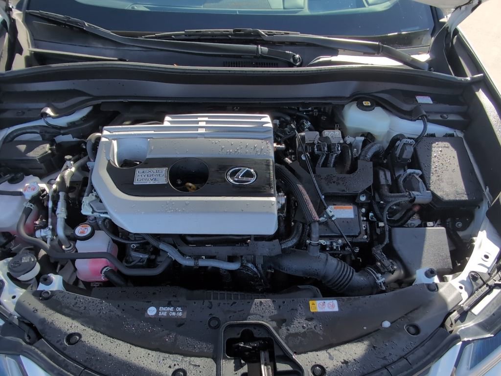 Used 2021 Lexus UX 250h w/ Accessory Package (Z1) image 34