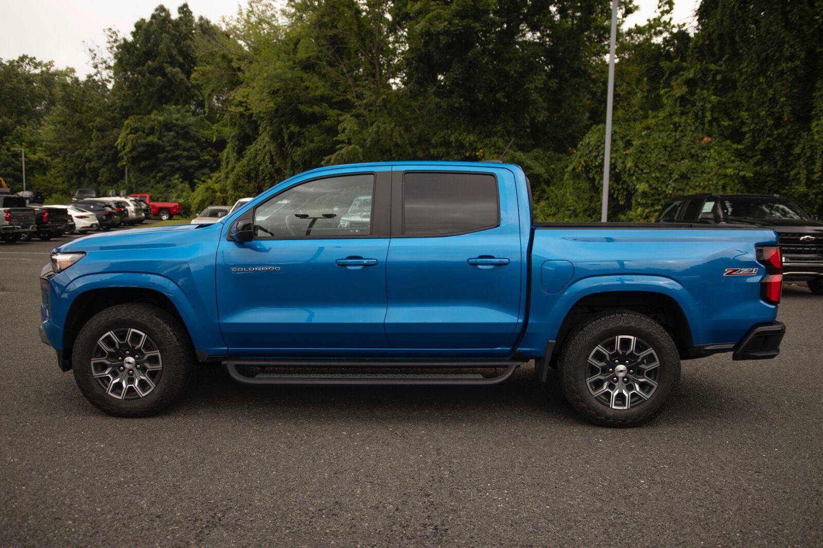 Used 2024 Chevrolet Colorado Z71 AWD/4WD image 16