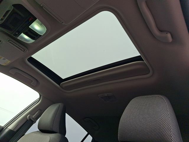 Certified 2024 Subaru Crosstrek 2.0i Premium image 15