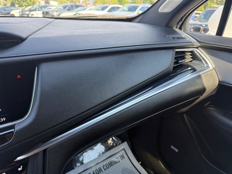 Used 2024 Cadillac XT5 Premium Luxury FWD image 25
