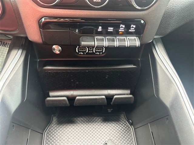 Used 2020 RAM 1500 Laramie w/ Sport Appearance Package image 36