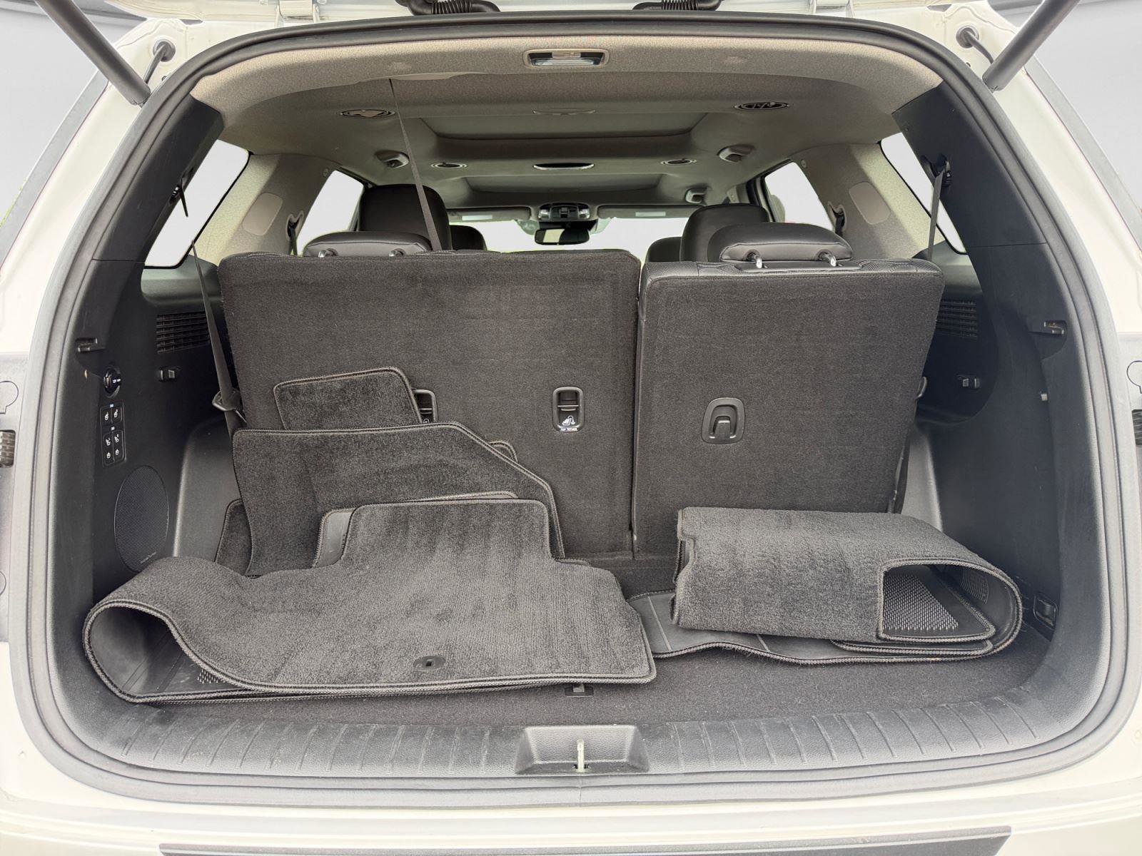Used 2021 Hyundai Palisade Limited image 19