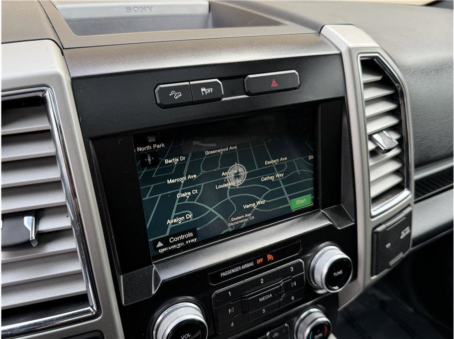 Used 2016 Ford F150 Lariat image 18