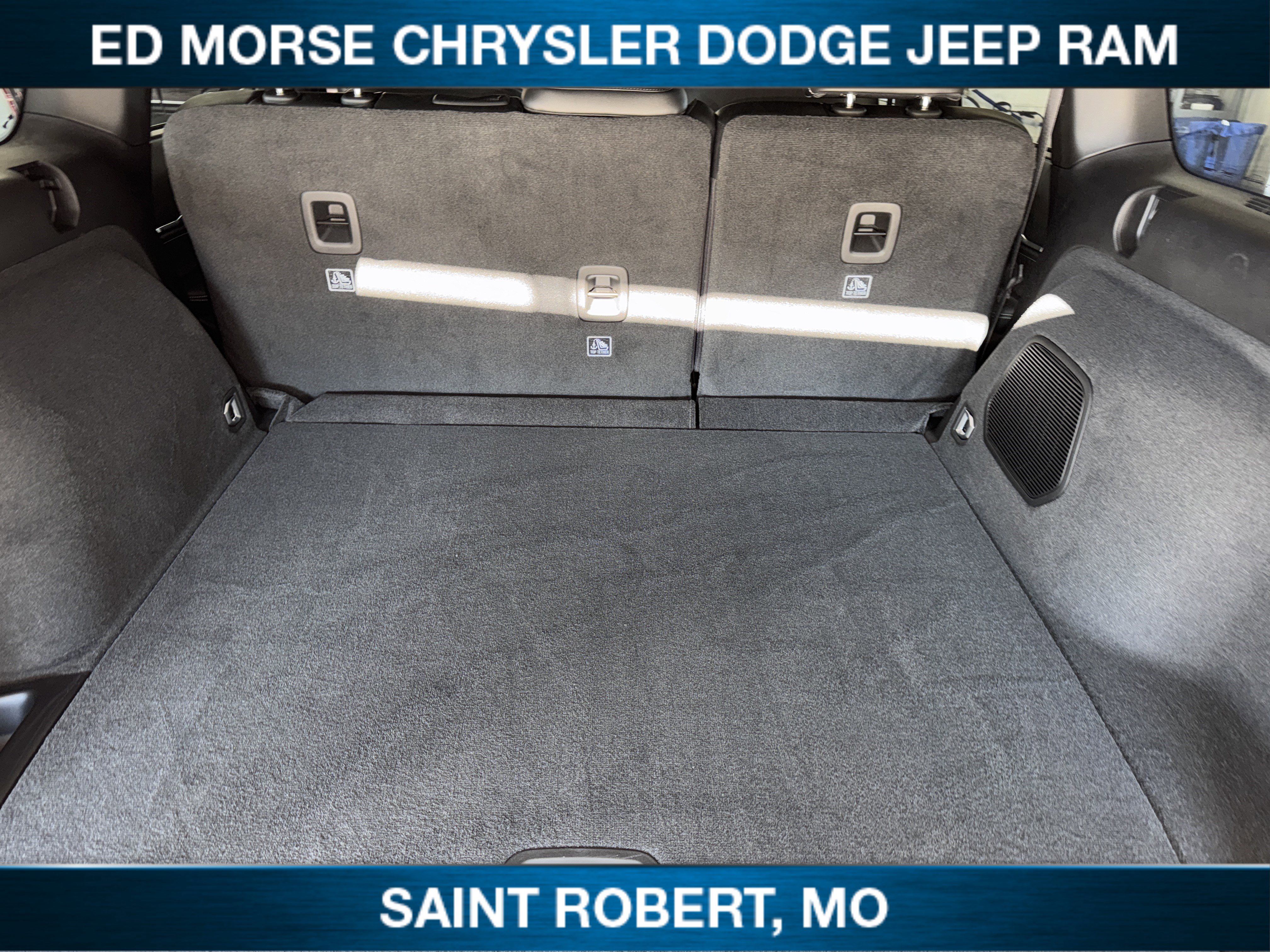 New 2025 Jeep Grand Cherokee Overland w/ Adv Protech Group III image 39