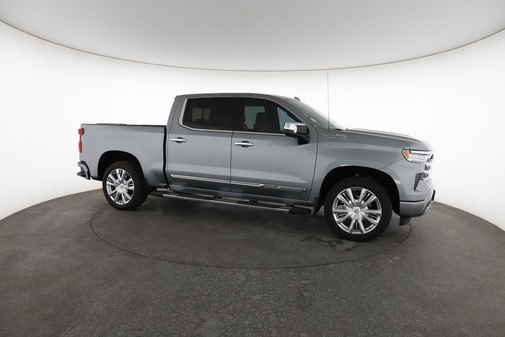 Used 2025 Chevrolet Silverado 1500 High Country w/ High Country Premium Package image 15
