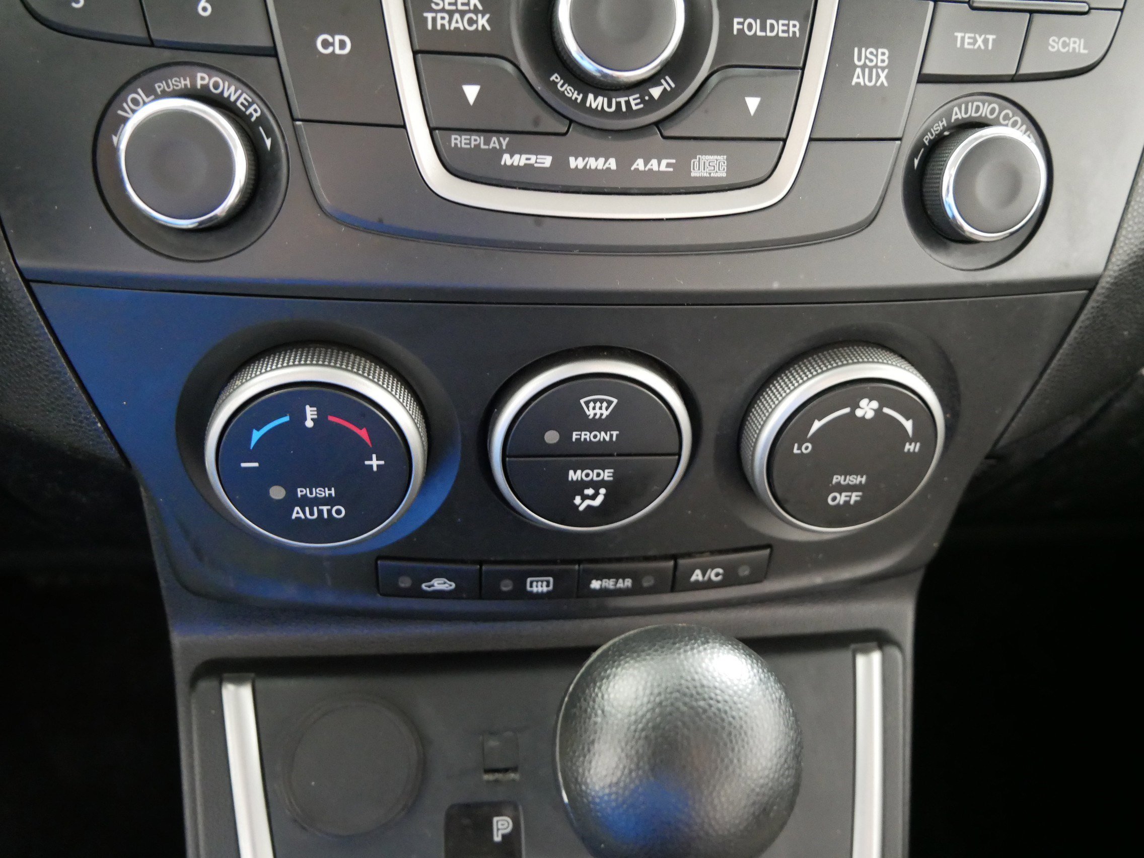 Used 2014 MAZDA MAZDA5 Sport image 23