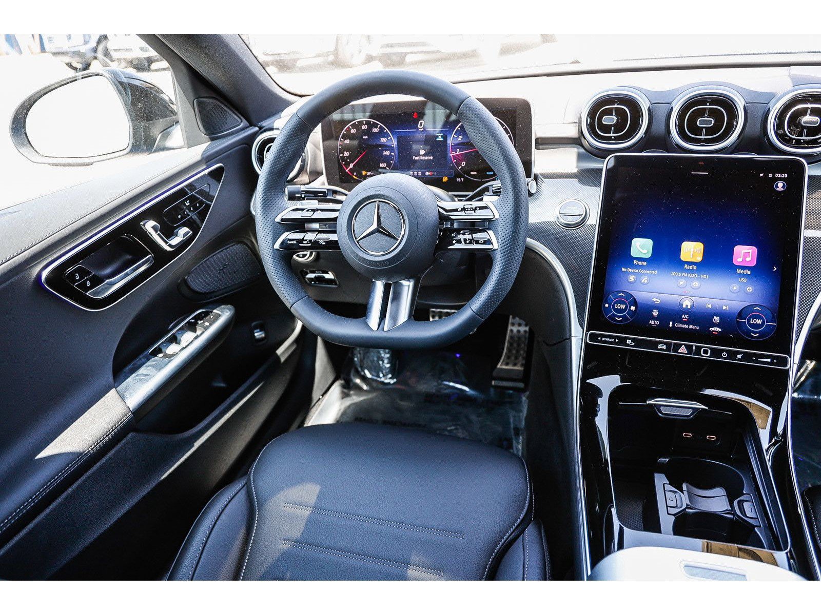New 2025 Mercedes-Benz C 300 Sedan image 14