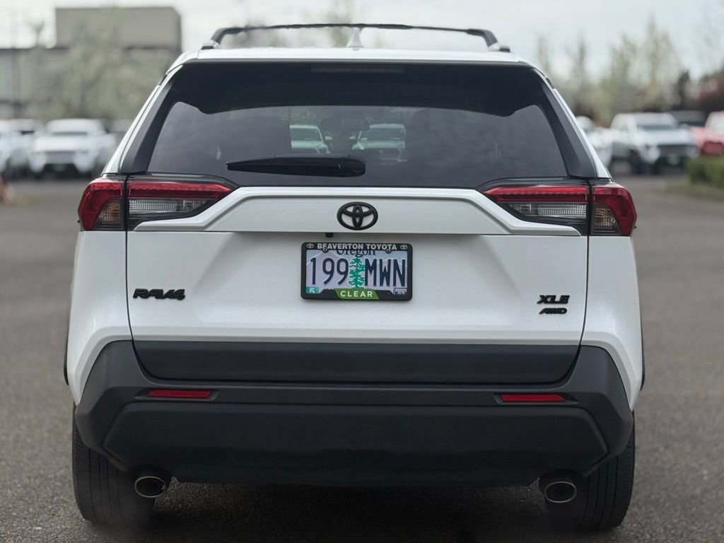 Certified 2021 Toyota RAV4 XLE w/ XLE Grade Weather Package image 4