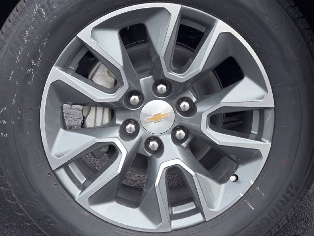 New 2026 Chevrolet Silverado 1500 LT w/ LPO, Liner Protection Package AWD/4WD image 17