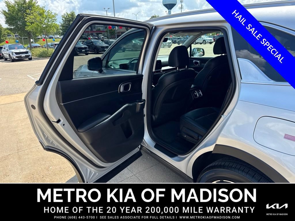 Used 2025 Kia Sorento EX FWD image 30