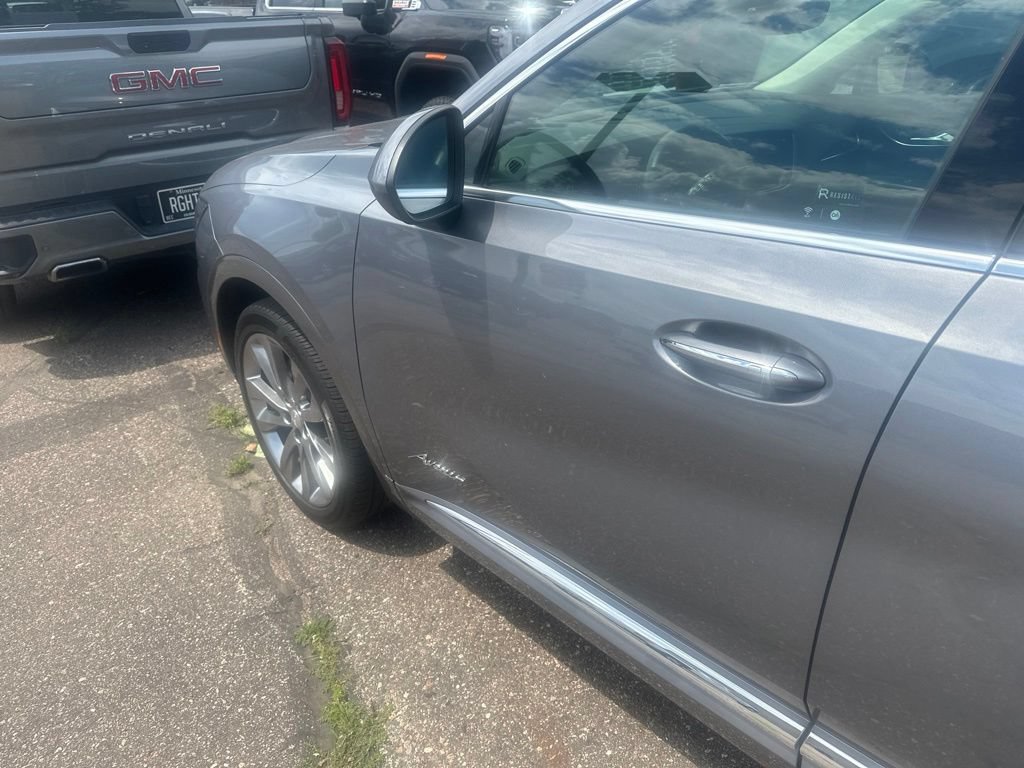 Used 2021 Buick Envision Avenir AWD/4WD image 10