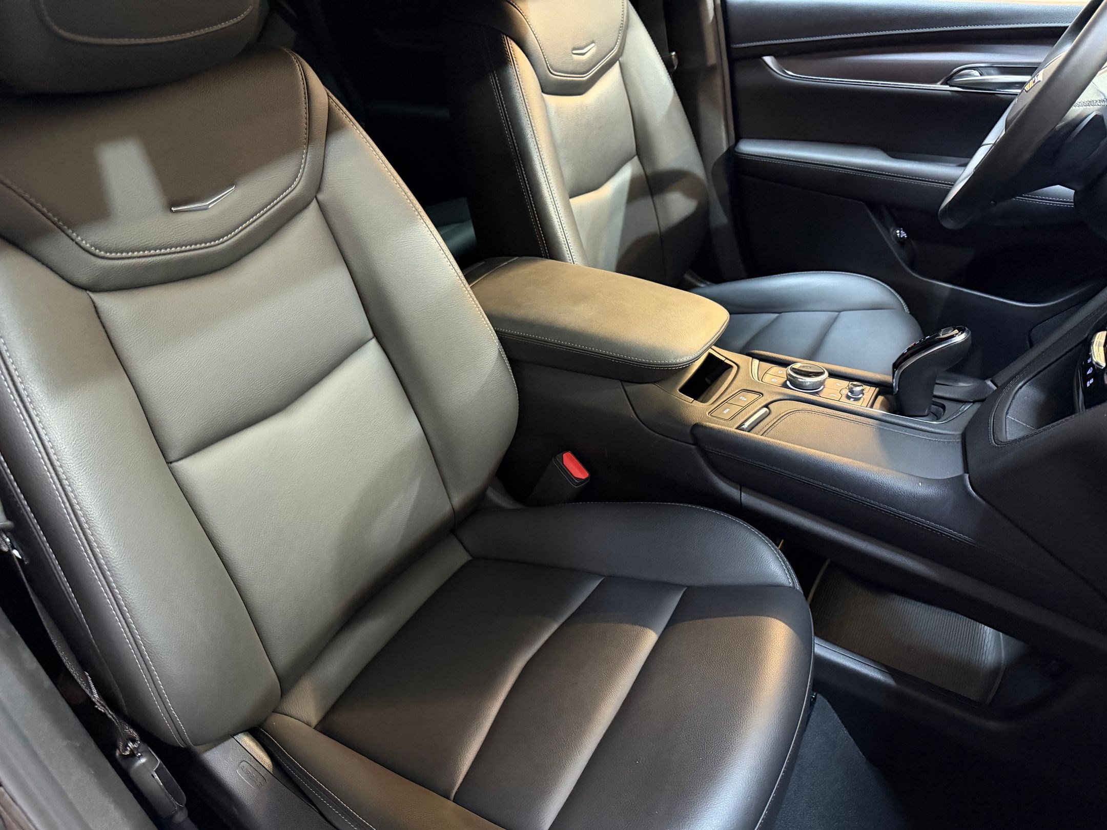 Certified 2022 Cadillac XT5 Luxury FWD image 49