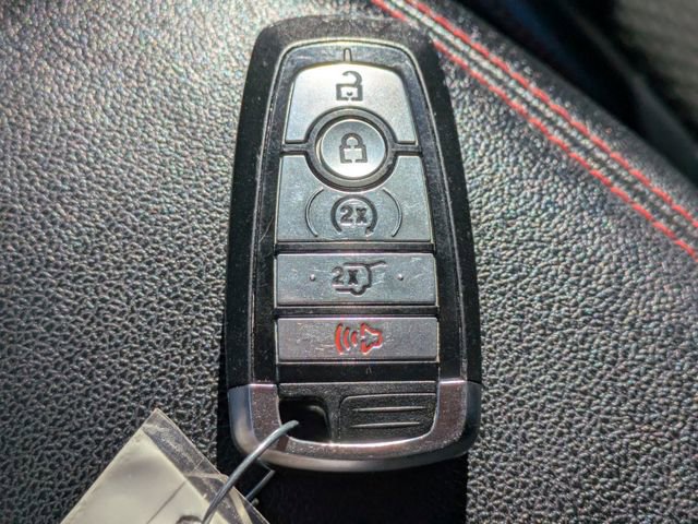 Used 2024 Ford Escape ST-Line w/ Cold Weather Package image 26