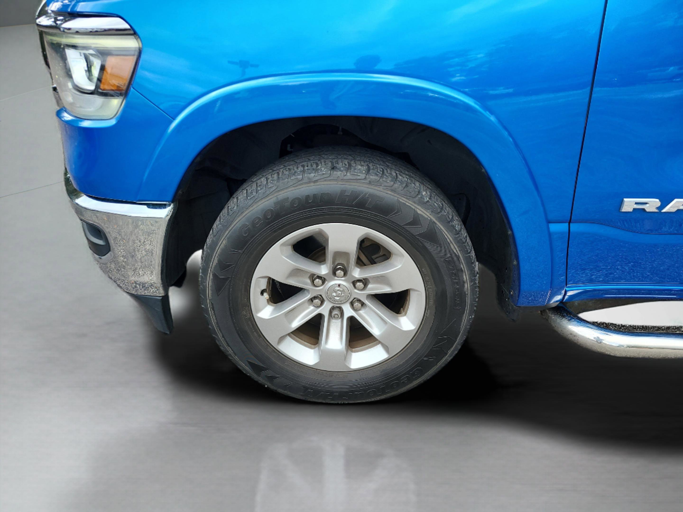 Used 2020 RAM 1500 Laramie image 32