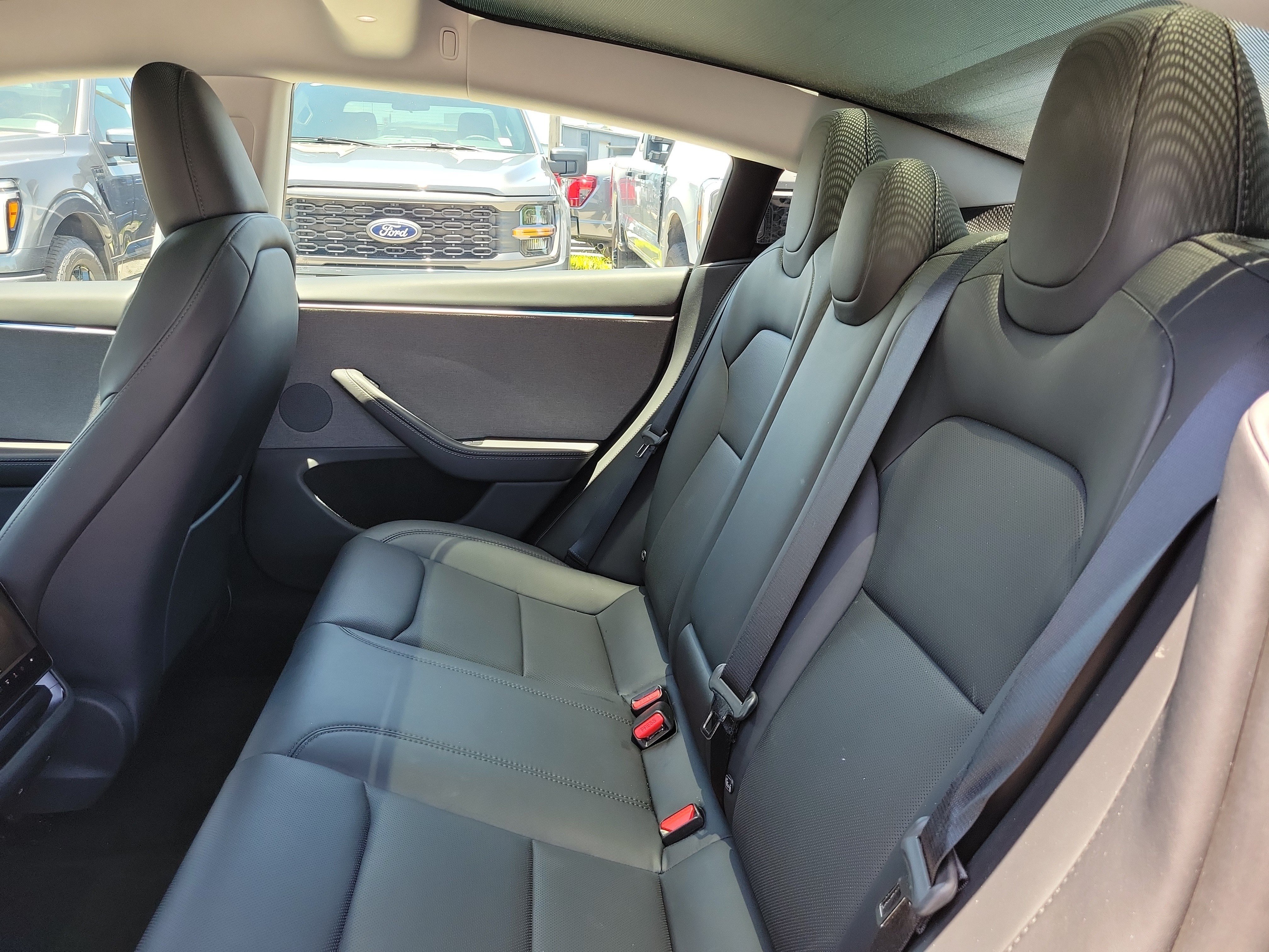 Used 2025 Tesla Model 3 Long Range RWD image 19