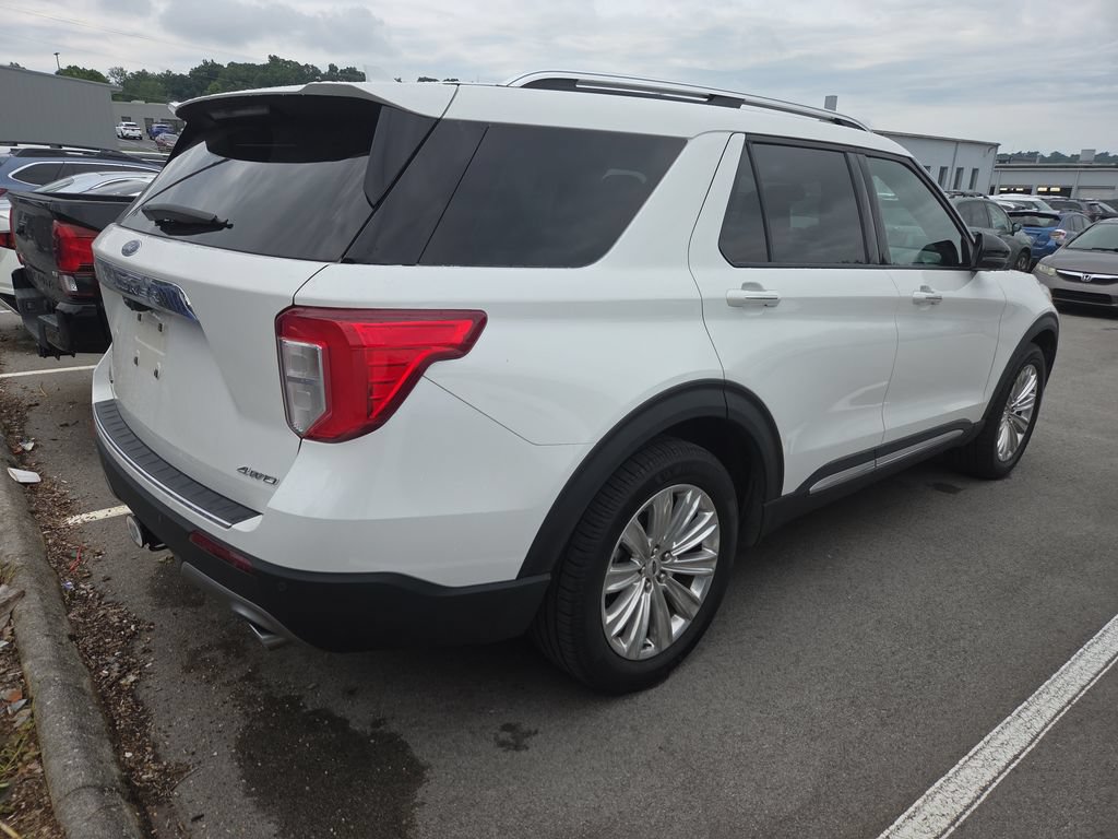 Used 2021 Ford Explorer Limited w/ Equipment Group 301A AWD/4WD image 3